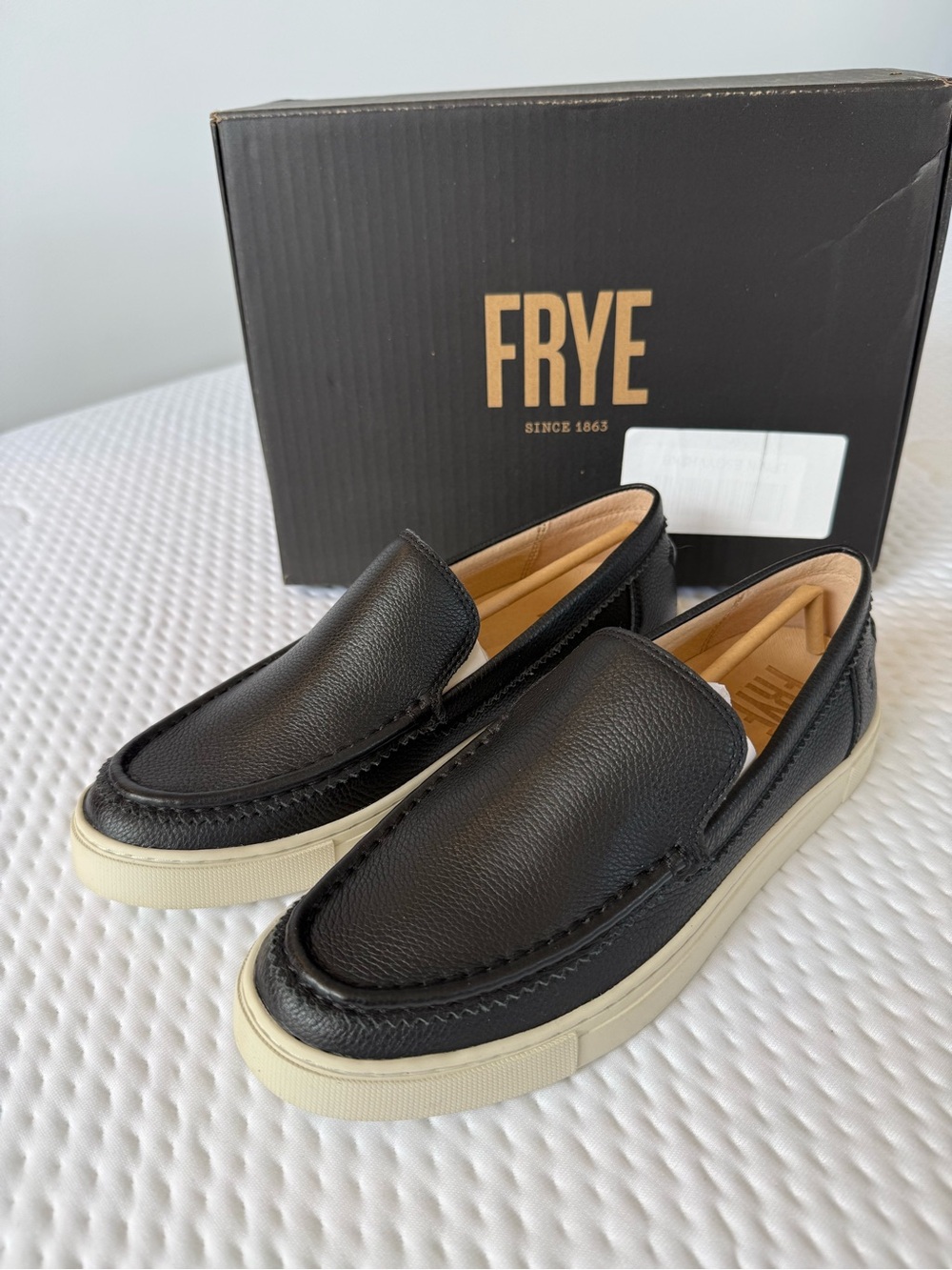 Frye Ivy Leather Loafer New Size 9